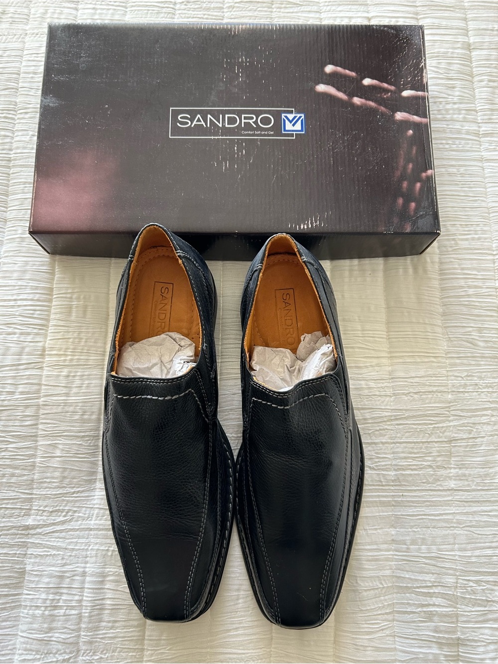 Men’s Sando Shoes, size 9 1/2 D, new in box